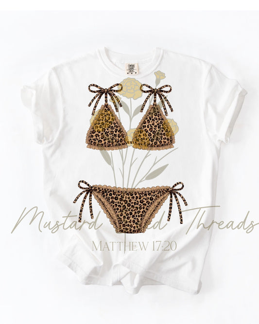 Leopard Swimy
